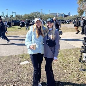 Meet your Posher, Drew